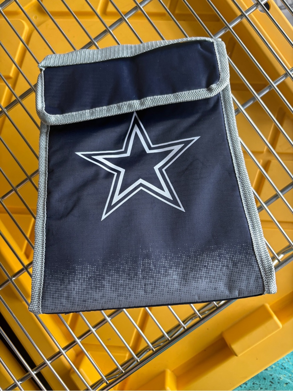 Forever Collectibles Dallas Cowboys Lunch Bag
